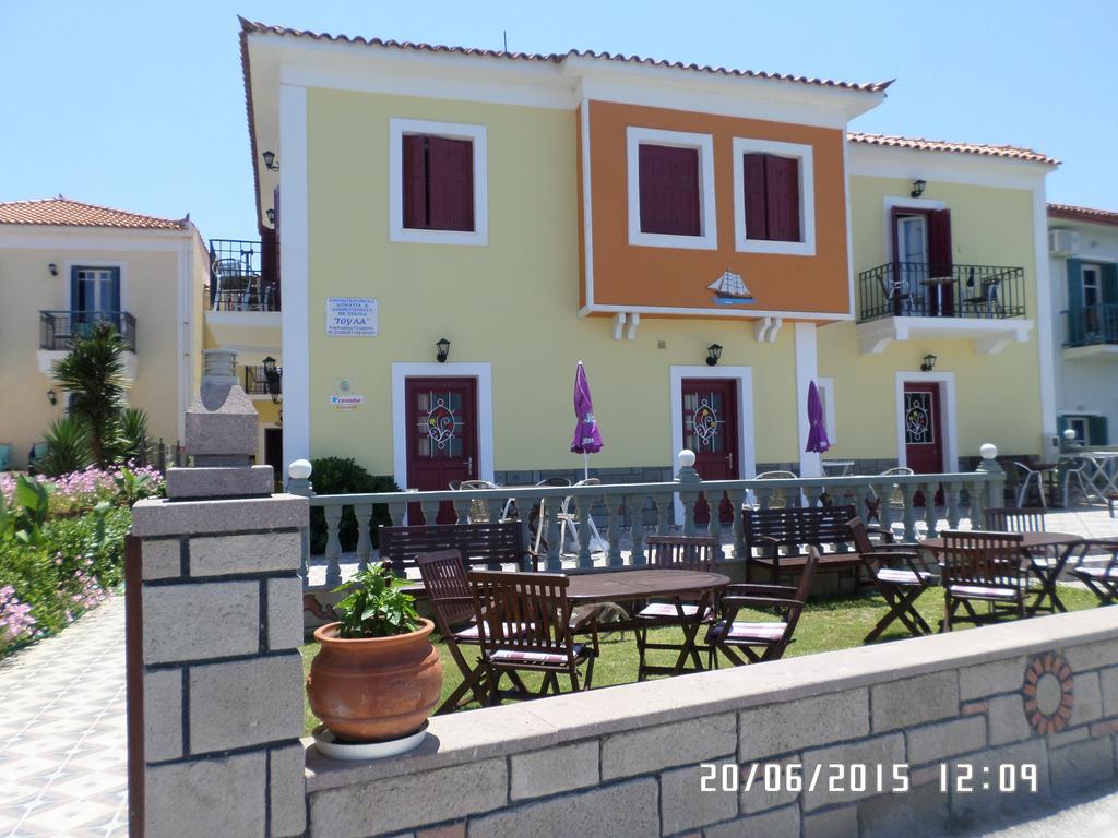 Apartment Toula Petra  Exterior photo