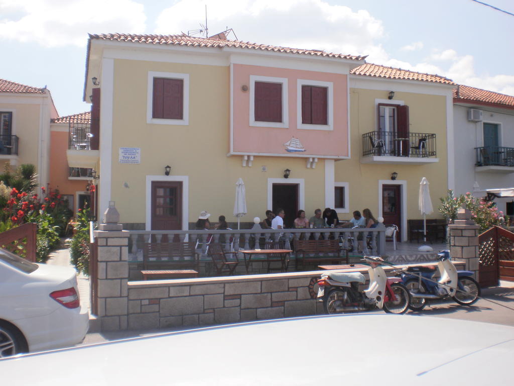 Apartment Toula Petra  Exterior photo